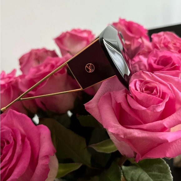 LV Black Cat-Eye Sunglasses original - Picture 3 of 3